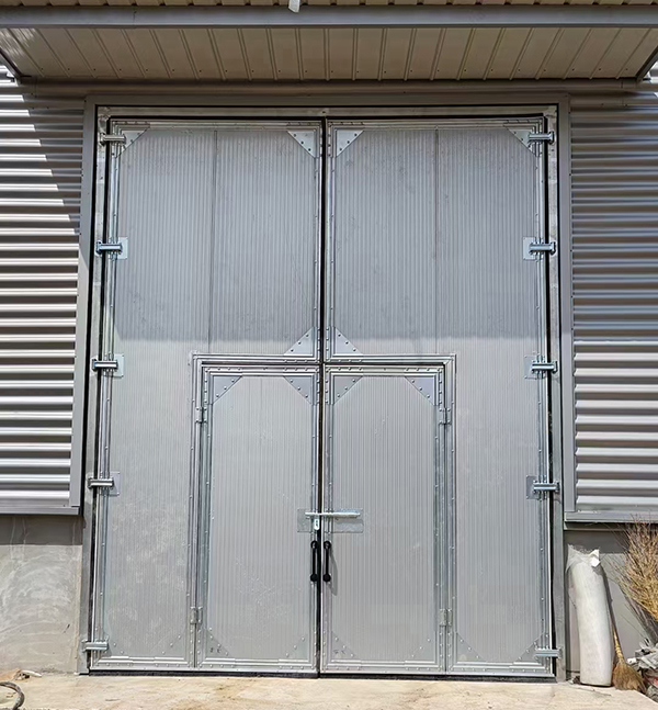 新源工业平开门