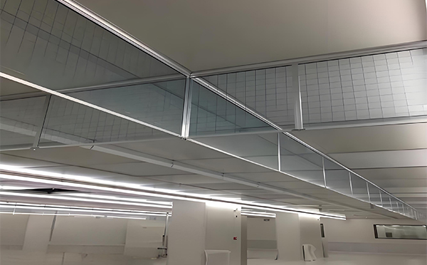 新源玻璃挡烟垂壁