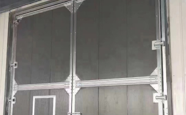 新源兰州厂房新源工业门选购与使用指南：打造高效安全的生产环境