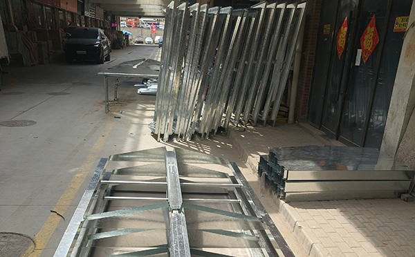 2025新源排烟窗维护周期与电动开启故障排查